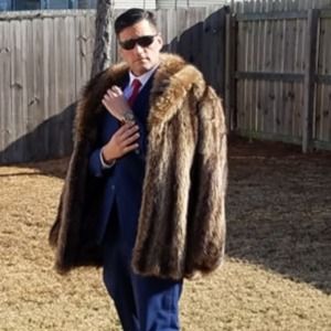 Meet your Posher, Fred